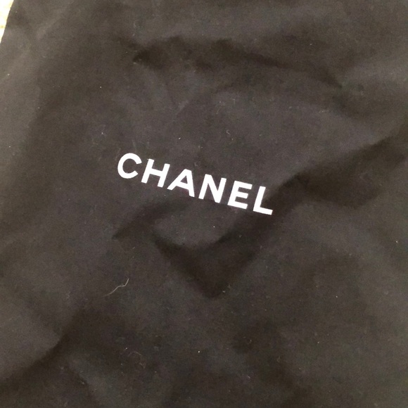 Chanel dust bag - Picture 2 of 2